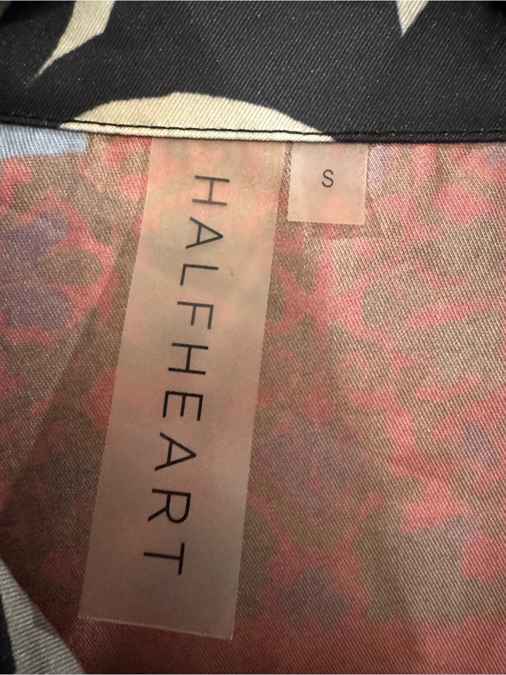 Womens Multi-Color Patterned Button-Front Blouse - Picture 4 of 7